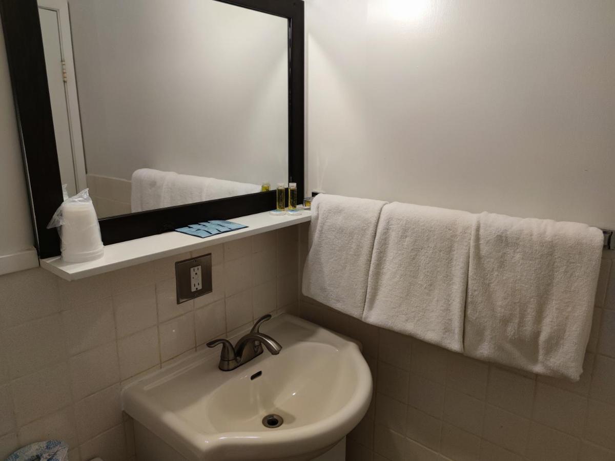 Pemberton Hotel Ngoại thất bức ảnh
